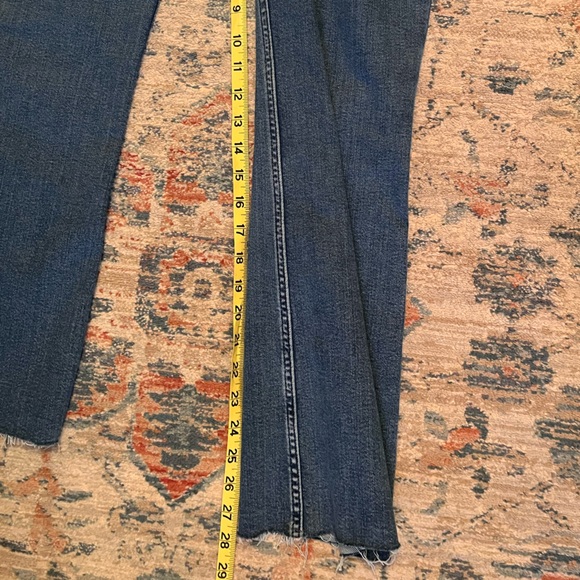 Pilcro Yaya mid rise cropped kick flare Jeans. Two tone seams - Picture 10 of 13